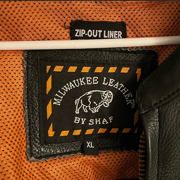 Milwaukee Leather Jacket By Shaf with removable liner.  Men’s XL - Picture 3 of 4
